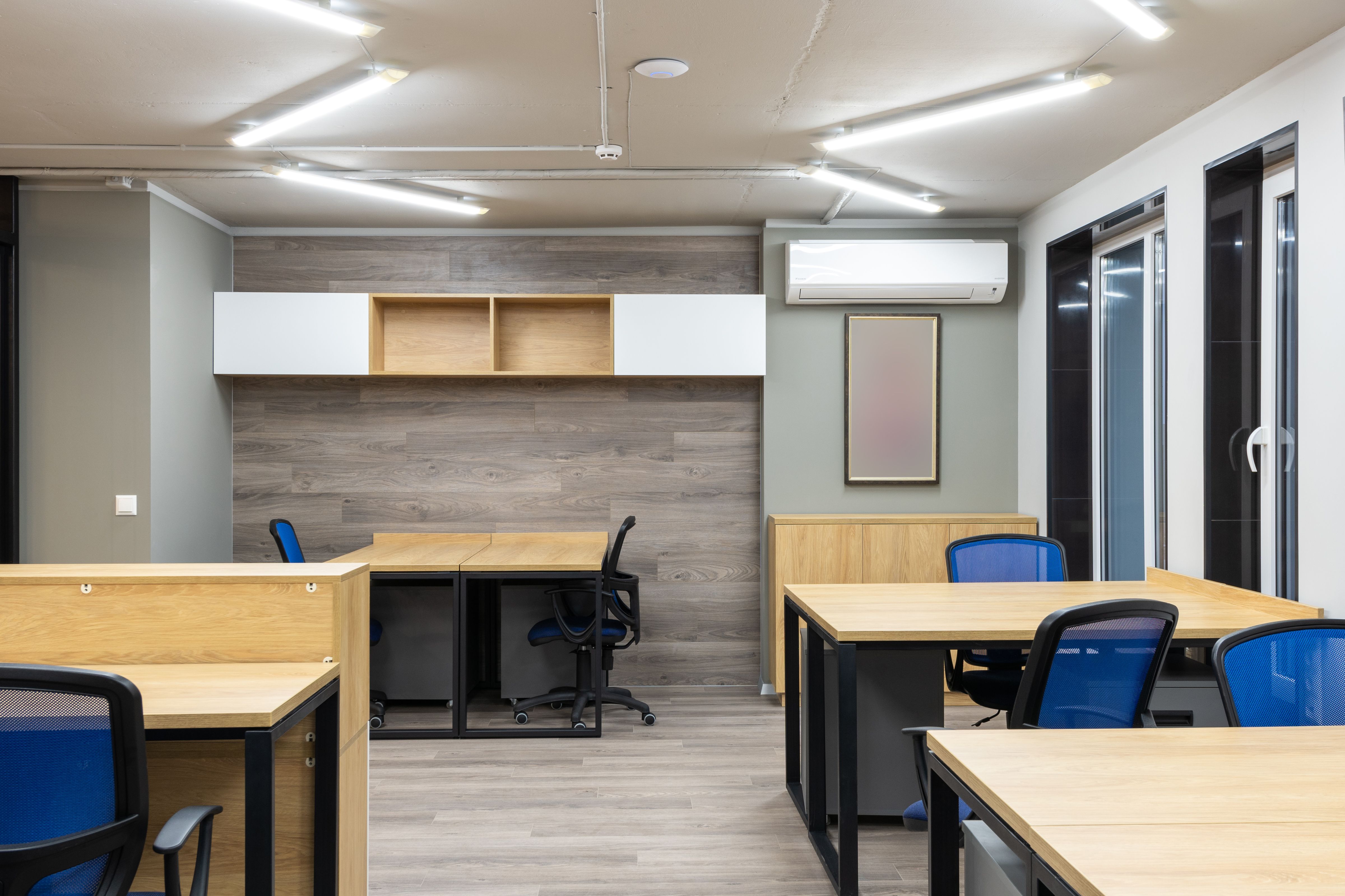 Modern open-plan office workspace in Sandy Springs' Perimeter Center business district